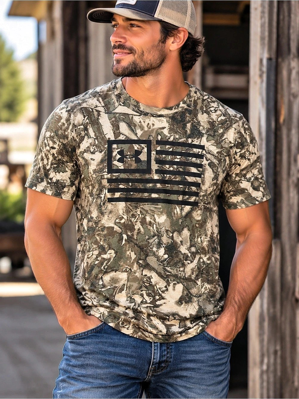 Under Armour Men's New Freedom Flag Camo T-Shirt Green & Brown Medium
